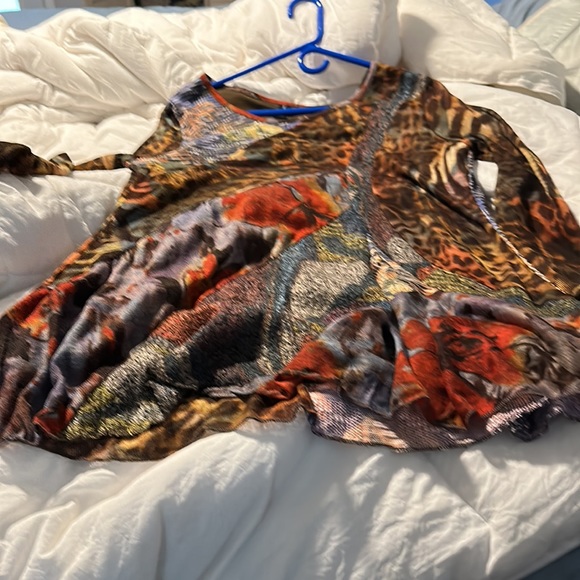 Sacred Threads flowing multi colored southwestern style top. NWOT - Picture 7 of 9